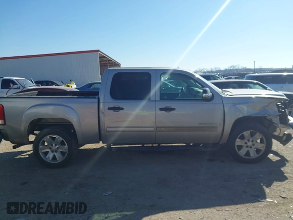 2008 GMC Sierra 1500 SLE1 z VIN 3GTEC13JX8G260212, wystawiony jako IAAI lot #41641592 z przebiegiem 186 365 mil mil oraz . Historia ofert i sprzedaży dostępna na DreamBid. Obrazek 13.