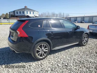 2016 Volvo V60 Cross Country T5 with VIN YV4612HK1G1003449, listed as a Copart auction lot 49159445 with 126,673 mi miles and Clean Title. Bid and sale history available at carsss.com. Image 3.