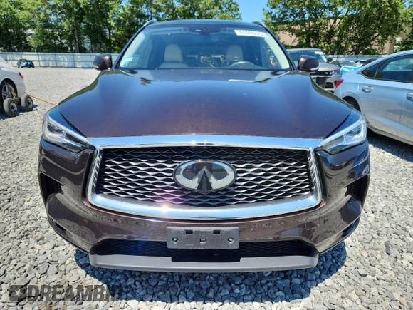 2021 Infiniti QX50 Essential with VIN 3PCAJ5CB5MF119830, listed as a Copart auction lot 61600225 with 55,469 mi miles and Salvage title. Bid and sale history available at DreamBid. Image 5.