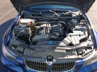 2006 BMW 3 Series 330xi with VIN WBAVD33546KV60455, listed as a IAAI auction lot 41525800 with 168,838 mi miles. Bid and sale history available at carsss.com. Image 10.