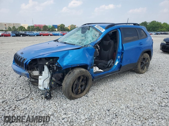 2018 Jeep Cherokee Latitude z VIN 1C4PJMCB0JD607736, wystawiony jako Copart lot #58635835 z przebiegiem Nie podano mil oraz Szkoda całkowita • Salvage title. Historia ofert i sprzedaży dostępna na DreamBid. Obrazek 1.