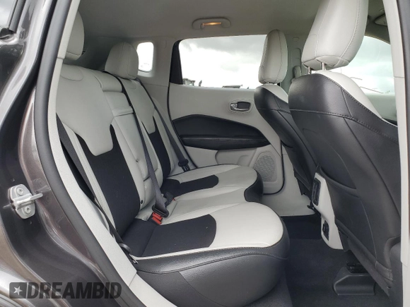 2019 Jeep Compass Latitude с VIN 3C4NJCBB8KT749475, выставлен на аукционе Copart как лот 57712415 с пробегом 43 119 миль миль и Списание • Salvage title. История ставок и продаж доступна на DreamBid. Изображение 11.