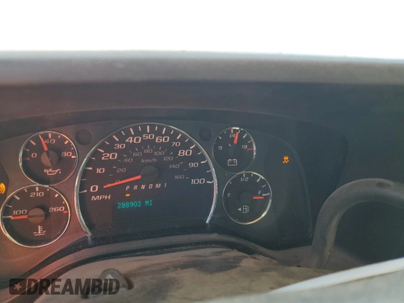 2016 Chevrolet Express Cargo with VIN 1GCWGAFF8G1131656, listed as a Copart auction lot 51832595 with 288,903 mi miles and Salvage title. Bid and sale history available at DreamBid. Image 9.