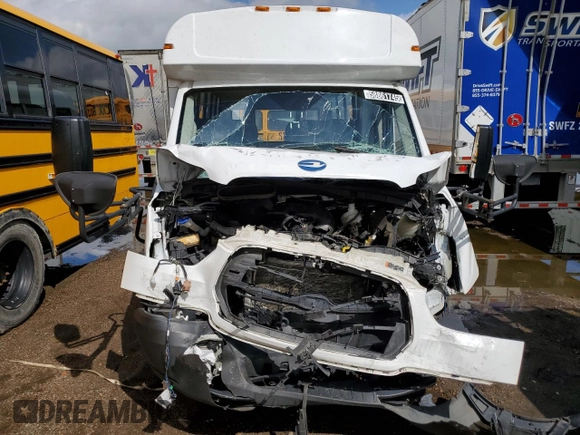 2019 Ford Transit z VIN 1FDES8PM6KKA24684, wystawiony jako Copart lot #58861745 z przebiegiem 67 564 mil mil oraz Szkoda całkowita • Salvage title. Historia ofert i sprzedaży dostępna na DreamBid. Obrazek 5.