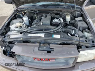 2000 GMC Sonoma SLS w/1SF Pkg with VIN 1GTCS1955Y8226155, listed as a Copart auction lot 83220424 with 87,604 mi miles and Salvage Title. Bid and sale history available at carsss.com. Image 11.