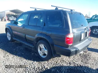 2001 Infiniti QX4 with VIN JNRDR09X21W203722, listed as a IAAI auction lot 41695963 with 123,735 mi miles and . Bid and sale history available at DreamBid. Image 3.