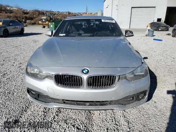 2016 BMW 3 Series 320i xDrive with VIN WBA8A3C59GK690321, listed as a Copart auction lot 88725945 with 83,156 mi miles and Salvage Title. Bid and sale history available at DreamBid. Image 5.