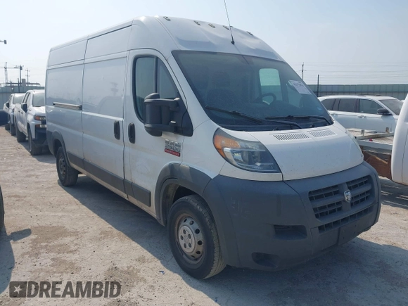 2018 Ram ProMaster Cargo z VIN 3C6TRVDG9JE122797, wystawiony jako IAAI lot #42275056 z przebiegiem 275 341 mil mil oraz . Historia ofert i sprzedaży dostępna na DreamBid. Obrazek 1.