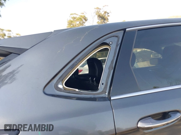 2020 Ford Edge Titanium with VIN 2FMPK3K94LBB10568, listed as a IAAI auction lot 42430196 with 76,490 mi miles and . Bid and sale history available at DreamBid. Image 19.