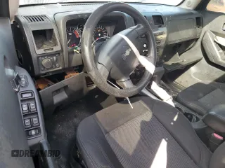 2009 Hummer H3 SUV with VIN 5GTEN13E098103480, listed as a Copart auction lot 63100774 with 151,786 mi miles and Clean Title. Bid and sale history available at DreamBid. Image 8.