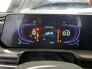 2025 Kia Telluride S z VIN 5XYP64GC2SG626456, wystawiony jako Copart lot #57413735 z przebiegiem 6 130 mil mil oraz Nie do naprawy • Non repairable. Historia ofert i sprzedaży dostępna na DreamBid. Obrazek 9.
