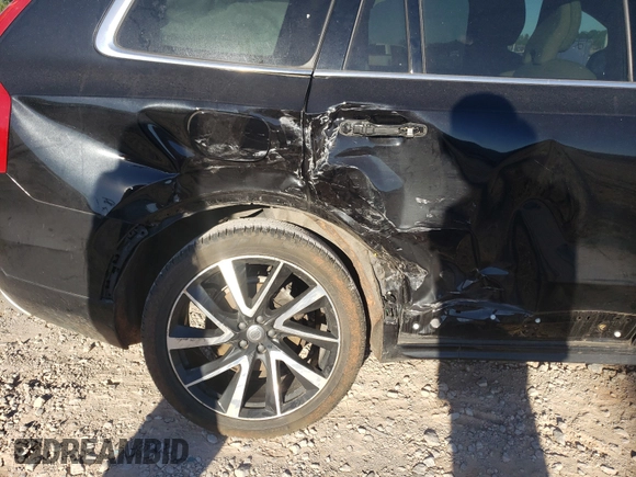 2019 Volvo XC90 Momentum with VIN YV4A22PK2K1506943, listed as a Copart auction lot 58020591 with 26,574 mi miles. Bid and sale history available at carsss.com. Image 9.