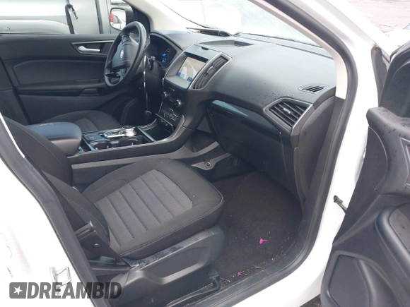 2020 Ford Edge SE z VIN 2FMPK3G91LBB28034, wystawiony jako IAAI lot #42256654 z przebiegiem 95 997 mil mil oraz . Historia ofert i sprzedaży dostępna na DreamBid. Obrazek 5.