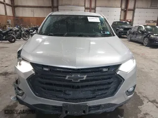 2019 Chevrolet Traverse LT Leather with VIN 1GNEVHKW9KJ174998, listed as a IAAI auction lot 41601291 with 209,488 mi miles. Bid and sale history available at carsss.com. Image 12.
