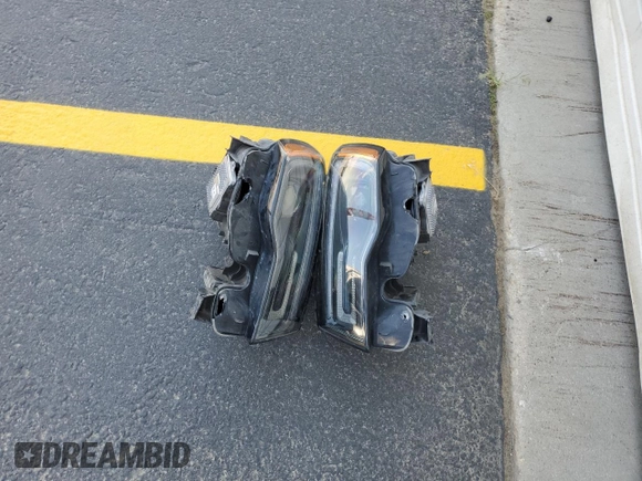 2020 Jeep Grand Cherokee Laredo E с VIN 1C4RJFAG1LC142802, выставлен на аукционе Copart как лот 60262145 с пробегом 74 357 миль миль и Списание • Salvage title. История ставок и продаж доступна на DreamBid. Изображение 13.