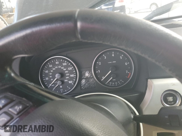 2006 BMW 3 Series 325i with VIN WBAVB13586PT20743, listed as a Copart auction lot 64251775 with Not provided miles and Clean title. Bid and sale history available at DreamBid. Image 9.