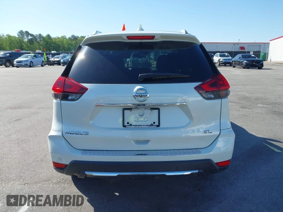 2020 Nissan Rogue SL with VIN 5N1AT2MT4LC793085, listed as a IAAI auction lot 41961095 with 61,774 mi miles. Bid and sale history available at carsss.com. Image 17.