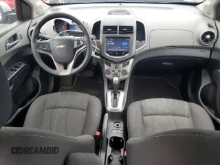 2014 Chevrolet Sonic LT z VIN 1G1JC5SH1E4243983, wystawiony jako Copart lot #59483085 z przebiegiem 106 345 mil mil oraz Szkoda całkowita • Salvage title. Historia ofert i sprzedaży dostępna na DreamBid. Obrazek 8.