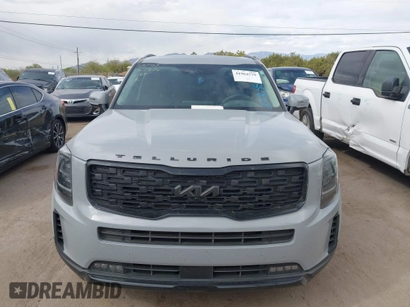 2022 Kia Telluride SX with VIN 5XYP5DHC5NG228051, listed as a IAAI auction lot 41964779 with 48,340 mi miles and . Bid and sale history available at carsss.com. Image 12.
