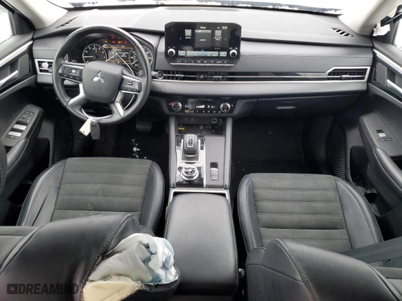 2023 Mitsubishi Outlander SE with VIN JA4J4UA87PZ057350, listed as a Copart auction lot 45981645 with 30,673 mi miles and Salvage Title. Bid and sale history available at carsss.com. Image 8.