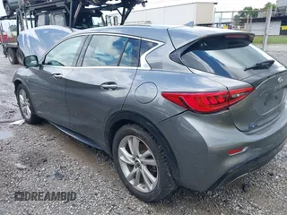2017 Infiniti QX30 Luxury с VIN SJKCH5CP8HA039353, выставлен на аукционе IAAI как лот 42245318 с пробегом 110 551 миль миль и . История ставок и продаж доступна на DreamBid. Изображение 3.