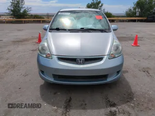 2007 Honda Fit with VIN JHMGD37477S061629, listed as a Copart auction lot 60435605 with 89,193 mi miles and Clean title. Bid and sale history available at DreamBid. Image 5.