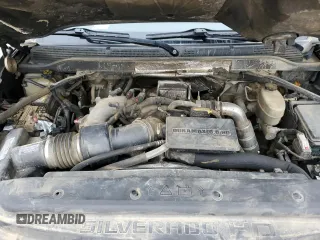 2017 Chevrolet Silverado 3500HD LT with VIN 1GC4KZCY2HF155370, listed as a Copart auction lot 68136874 with 373,839 mi miles and Salvage Title. Bid and sale history available at carsss.com. Image 11.