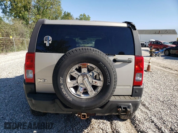 2007 Hummer H3 SUV with VIN 5GTDN13E178197183, listed as a Copart auction lot 70138664 with 254,603 mi miles and Clean Title. Bid and sale history available at carsss.com. Image 6.