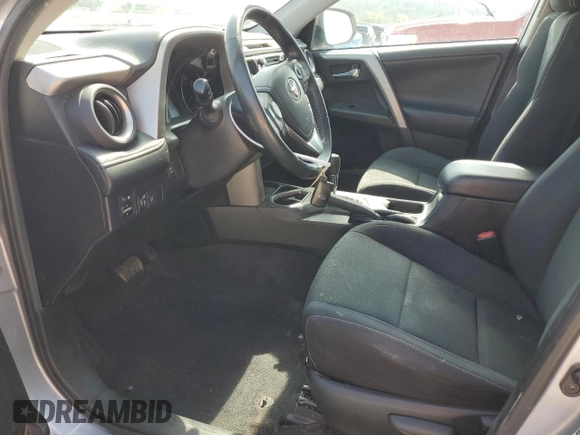 2018 Toyota RAV4 XLE with VIN 2T3RFREV3JW740122, listed as a Copart auction lot 51339045 with 115,293 mi miles and Salvage Title. Bid and sale history available at DreamBid. Image 7.