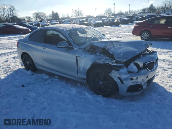 2016 BMW 2 Series M235i xDrive with VIN WBA1J9C50GV372199, listed as a Copart auction lot 87229084 with 0 mi miles and Salvage Title. Bid and sale history available at carsss.com. Image 4.