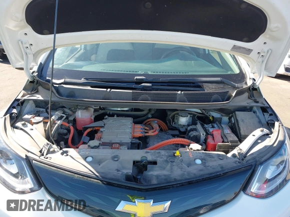 2017 Chevrolet Bolt EV LT z VIN 1G1FW6S05H4190464, wystawiony jako IAAI lot #41662766 z przebiegiem 62 954 mil mil oraz . Historia ofert i sprzedaży dostępna na DreamBid. Obrazek 10.