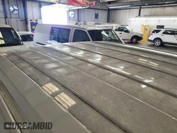2016 Ford F-150 XLT with VIN 1FTFX1EF3GKE84706, listed as a IAAI auction lot 42140382 with 170,050 mi miles. Bid and sale history available at carsss.com. Image 1.