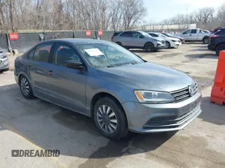 2015 Volkswagen Jetta Sedan 2.0L S with VIN 3VW2K7AJXFM292195, listed as a IAAI auction lot 41802613 with 117,821 mi miles. Bid and sale history available at carsss.com. Image 1.
