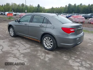 2012 Chrysler 200 Touring with VIN 1C3CCBBB7CN185058, listed as a IAAI auction lot 42289296 with 141,754 mi miles and . Bid and sale history available at DreamBid. Image 3.