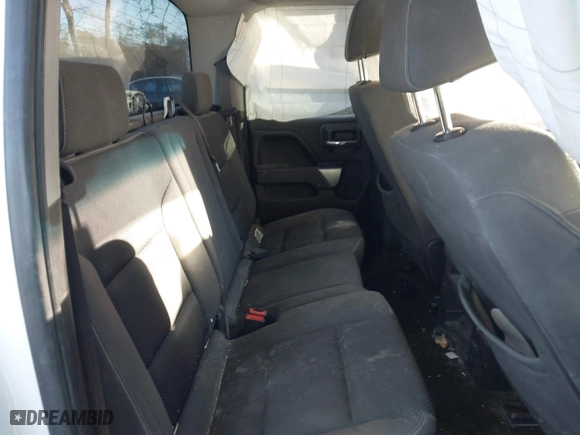 2016 Chevrolet Silverado 1500 LT with VIN 1GCRCREC9GZ265785, listed as a IAAI auction lot 41371453 with 270,932 mi miles. Bid and sale history available at carsss.com. Image 8.