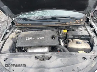 2015 Chrysler 200 Limited with VIN 1C3CCCAB6FN571322, listed as a IAAI auction lot 41929946 with 178,348 mi miles. Bid and sale history available at carsss.com. Image 10.