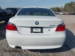 2007 BMW 5 Series 525i with VIN WBANE53527CW62776, listed as a IAAI auction lot 41870614 with 180,886 mi miles and . Bid and sale history available at carsss.com. Image 16.