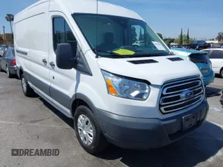 2018 Ford Transit with VIN 1FTBW2CG8JKB46535, listed as a IAAI auction lot 41978414 with 82,316 mi miles. Bid and sale history available at carsss.com. Image 1.