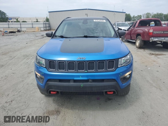 2020 Jeep Compass Trailhawk z VIN 3C4NJDDB7LT221575, wystawiony jako Copart lot #57414255 z przebiegiem 69 159 mil mil oraz Szkoda całkowita • Salvage title. Historia ofert i sprzedaży dostępna na DreamBid. Obrazek 5.