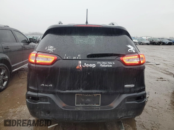 2014 Jeep Cherokee Latitude with VIN 1C4PJMCS0EW286811, listed as a Copart auction lot 47927765 with 138,418 mi miles and Salvage Title. Bid and sale history available at carsss.com. Image 6.