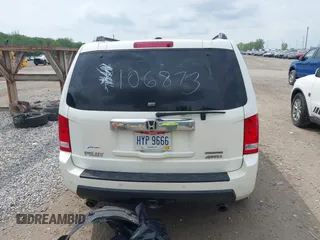 2011 Honda Pilot Touring z VIN 5FNYF4H96BB106873, wystawiony jako IAAI lot #42154795 z przebiegiem 162 282 mil mil oraz . Historia ofert i sprzedaży dostępna na DreamBid. Obrazek 16.