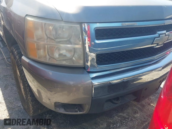2008 Chevrolet Silverado 1500 LTZ with VIN 3GCEK13M88G108216, listed as a IAAI auction lot 41646543 with 239,625 mi miles and . Bid and sale history available at DreamBid. Image 6.
