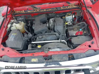 2006 Hummer H3 with VIN 5GTDN136968104627, listed as a IAAI auction lot 42141559 with 199,674 mi miles. Bid and sale history available at carsss.com. Image 10.