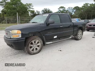 2006 GMC Sierra Denali z VIN 2GTEK63N161166776, wystawiony jako Copart lot #76421984 z przebiegiem Nie podano mil oraz Szkody całkowita. Historia ofert i sprzedaży dostępna na DreamBid. Obrazek 1.