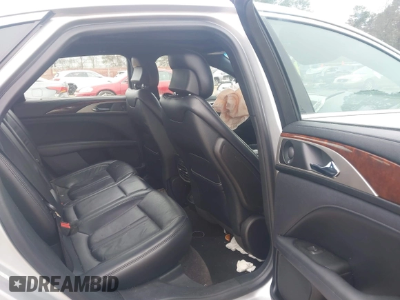 2018 Lincoln MKZ Reserve with VIN 3LN6L5E91JR627535, listed as a IAAI auction lot 41639647 with 131,079 mi miles and . Bid and sale history available at DreamBid. Image 8.