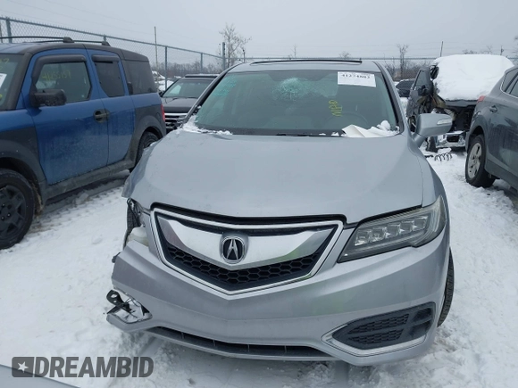 2017 Acura RDX w/Technology Pkg with VIN 5J8TB4H58HL031488, listed as a IAAI auction lot 41274882 with 124,066 mi miles. Bid and sale history available at carsss.com. Image 12.