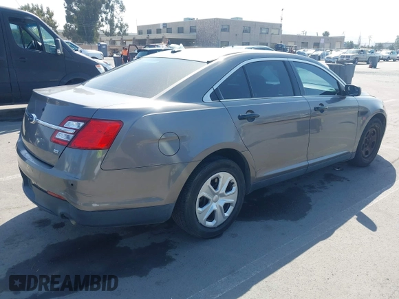 2014 Ford Police Interceptor с VIN 1FAHP2MKXEG170442, выставлен на аукционе IAAI как лот 42424810 с пробегом 107 896 миль миль и . История ставок и продаж доступна на DreamBid. Изображение 4.