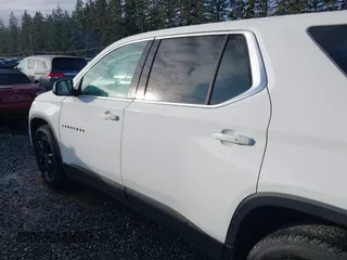 2020 Chevrolet Traverse LS with VIN 1GNEVFKW9LJ100826, listed as a IAAI auction lot 41227311 with 77,327 mi miles. Bid and sale history available at carsss.com. Image 15.