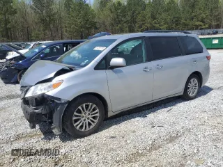2015 Toyota Sienna XLE with VIN 5TDYK3DC4FS559737, listed as a Copart auction lot 51481575 with 148,181 mi miles and Salvage Title. Bid and sale history available at carsss.com. Image 1.