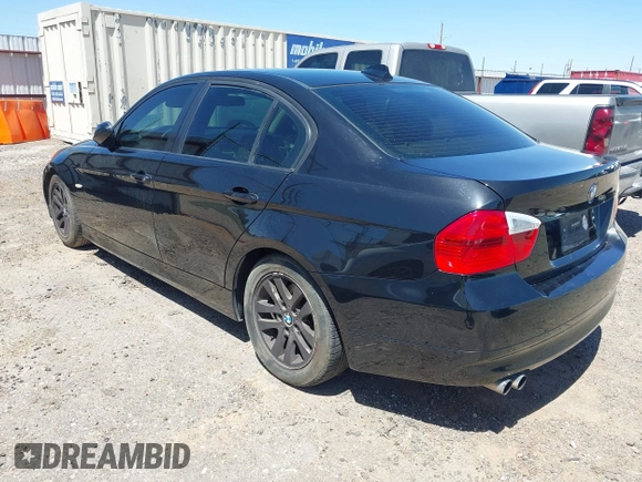2007 BMW 3 Series 328i with VIN WBAVA33567KX82585, listed as a IAAI auction lot 42283847 with 134,093 mi miles and . Bid and sale history available at DreamBid. Image 3.
